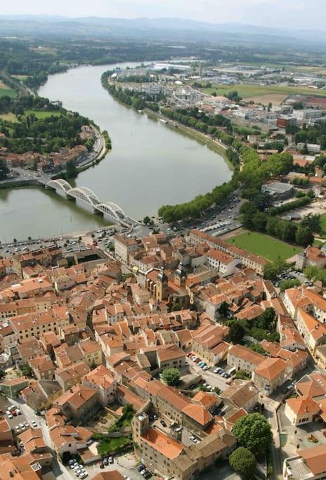 Charmant Appartement Au Coeur De Neuville - Lyon A 20Mn Exterior foto